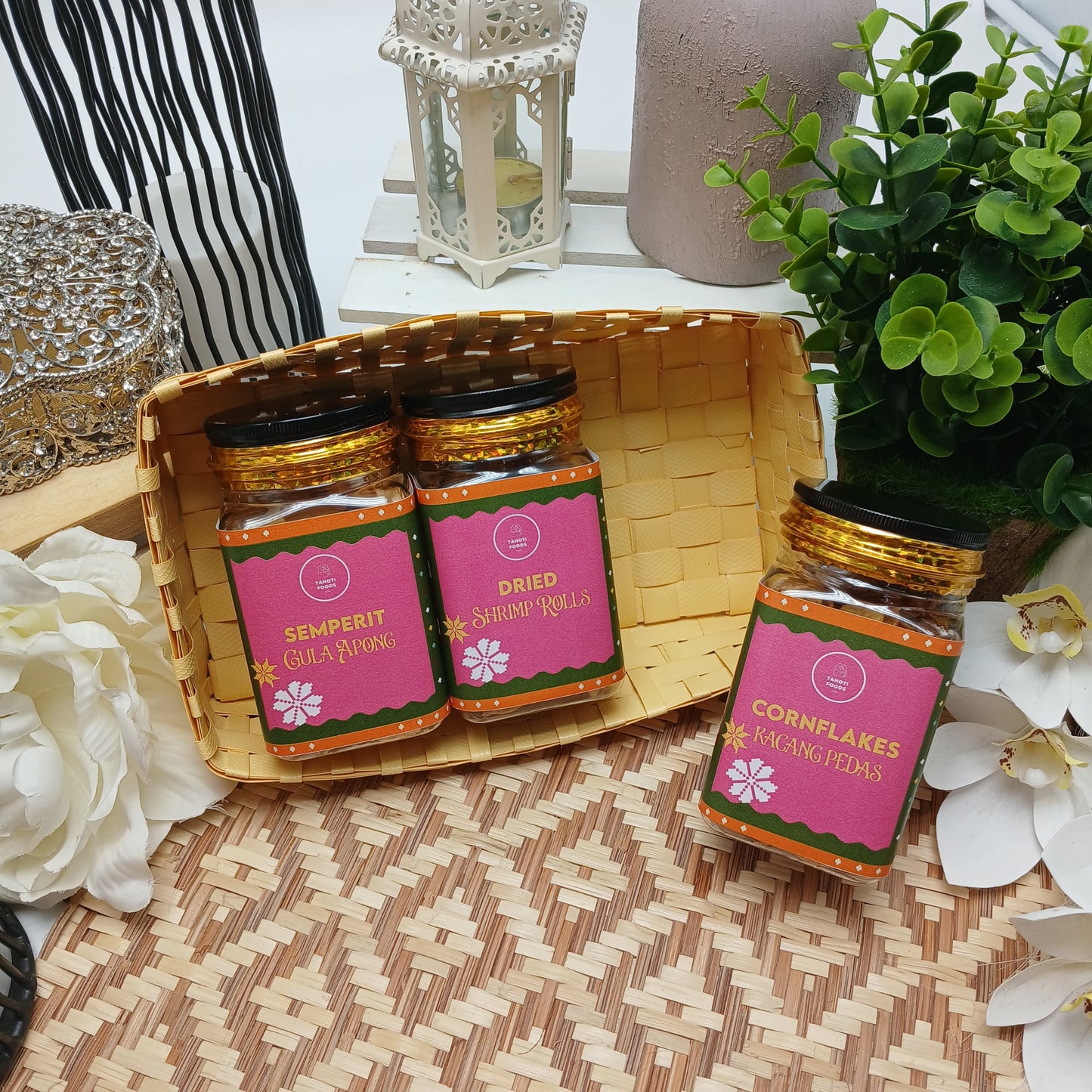 The Bunga Raya Set