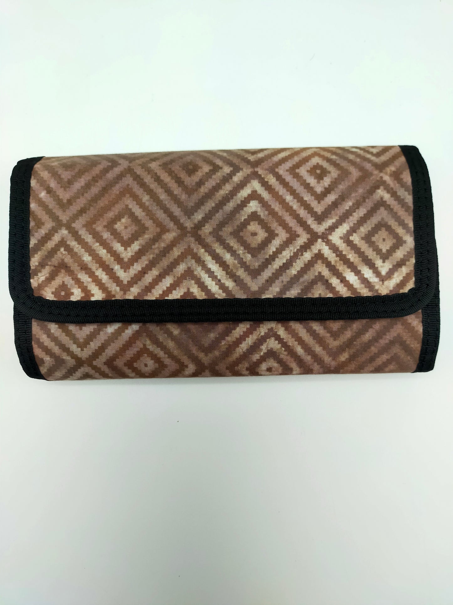 Batik Linut Currency Holder in Brown