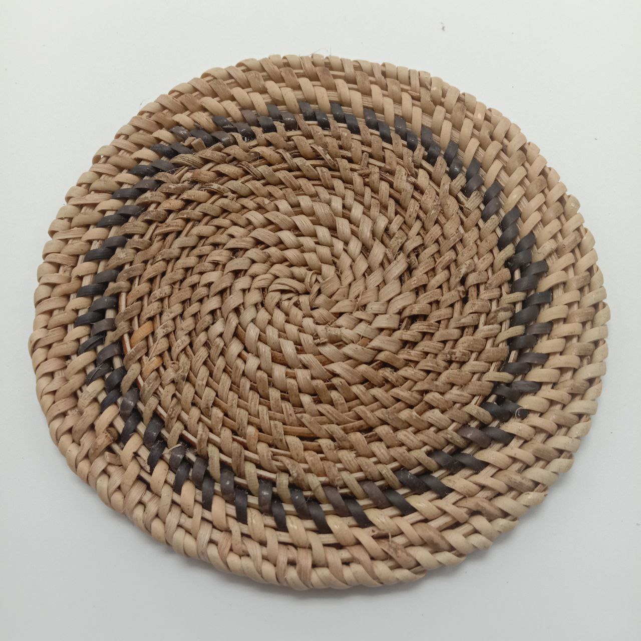 RATTAN PLATE L 190325 Y BN 017
