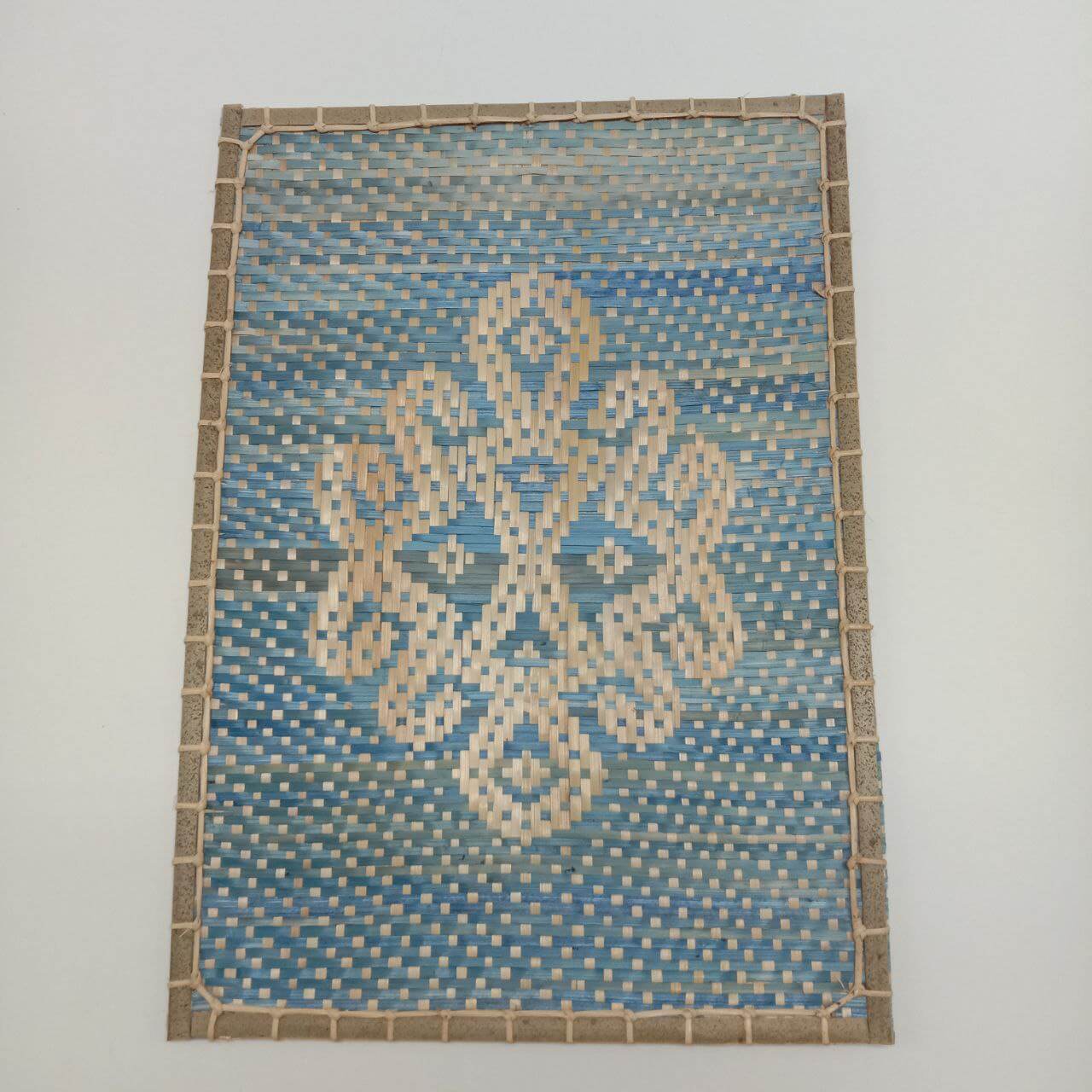 BAMBOO PLACEMAT LA 111024 X MAM 016