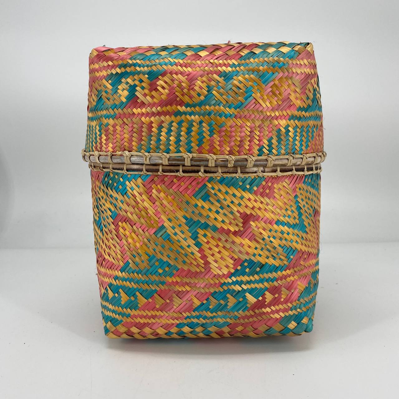 Bamboo Weaved Box Design 30