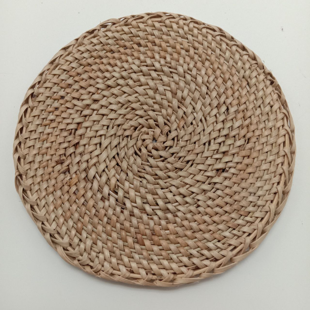 RATTAN PLATE L 190325 Y NS 009
