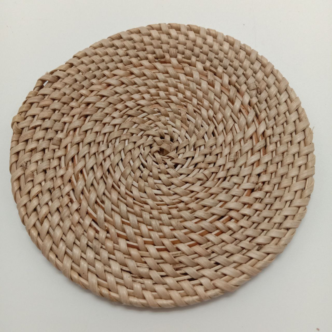 RATTAN PLATE L 190325 Y NS 014