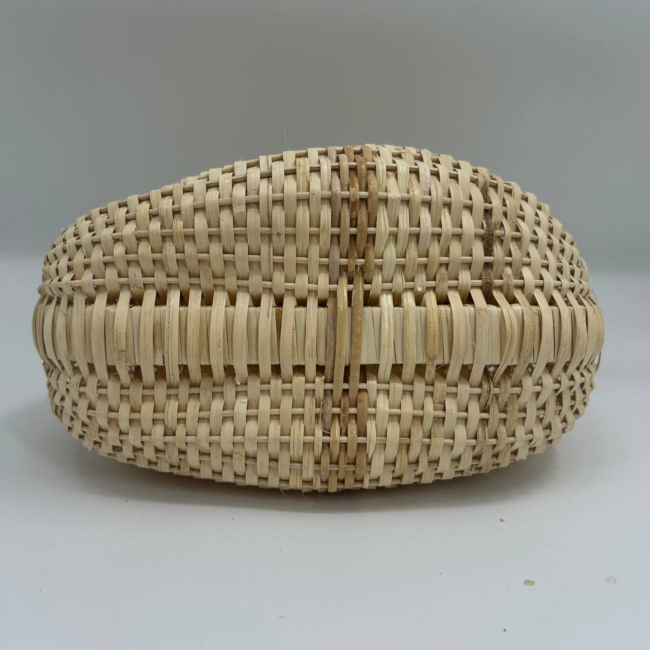 BUSAQ RATTAN BAG