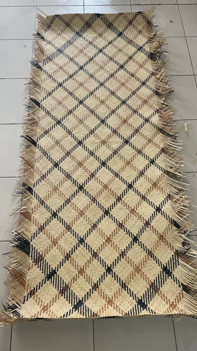 RATTAN MAT UNFINISHED-OV 121124 X MAA 002