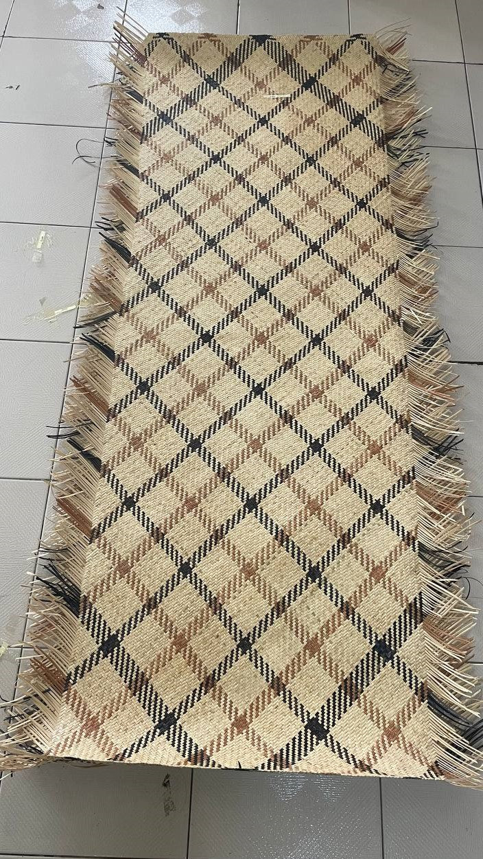 RATTAN MAT UNFINISHED- OV 161124 X KH 001