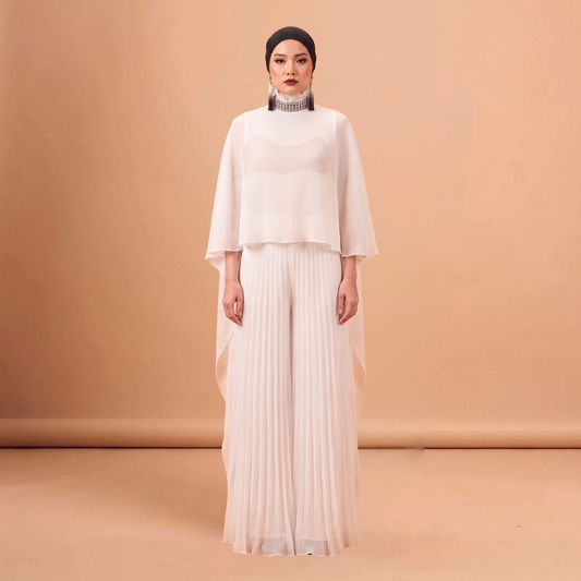 MAKILING CAPE & PANTS