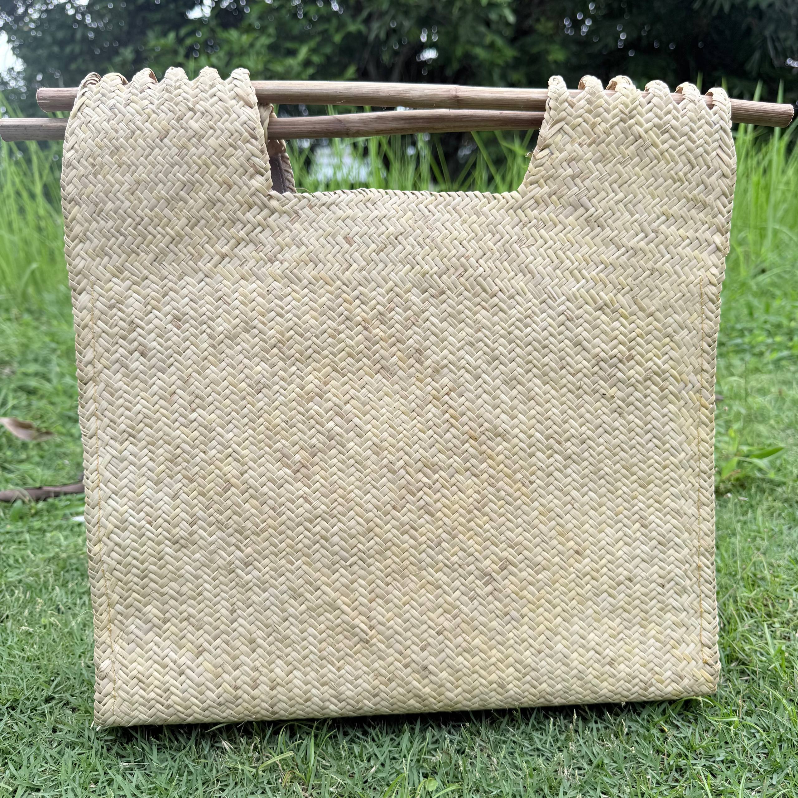 Rattan Scroll Bag