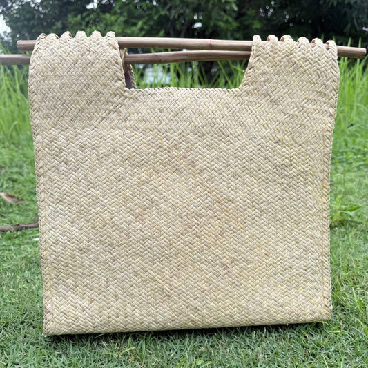 Rattan Scroll Bag