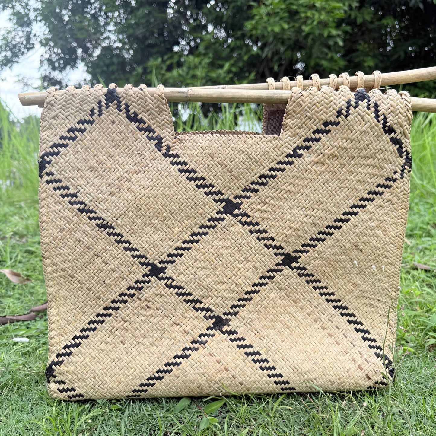 Rattan Scroll Bag