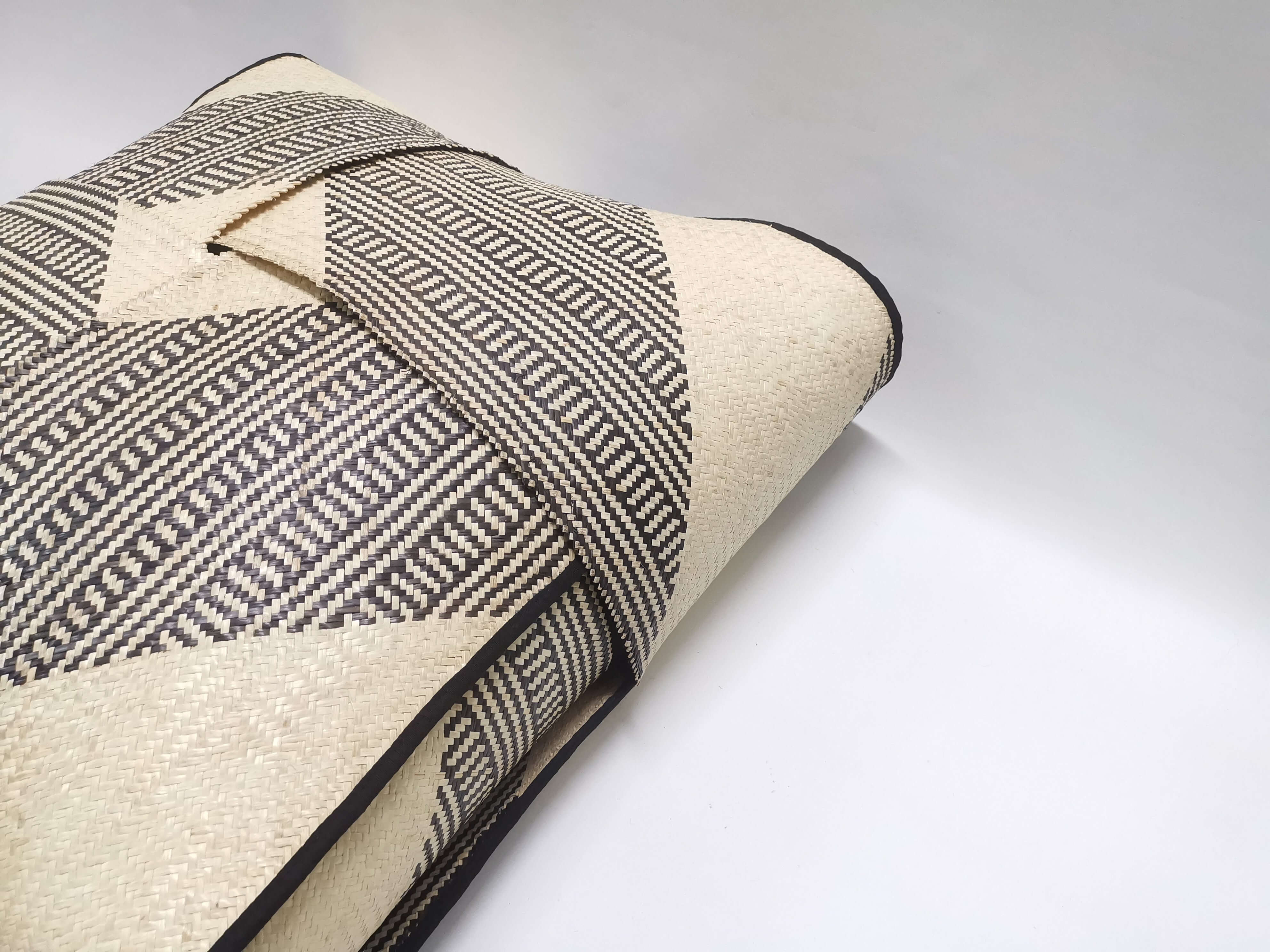 Pre-Order - Ketupat Pouf - 2023 Malaysia Good Design Award