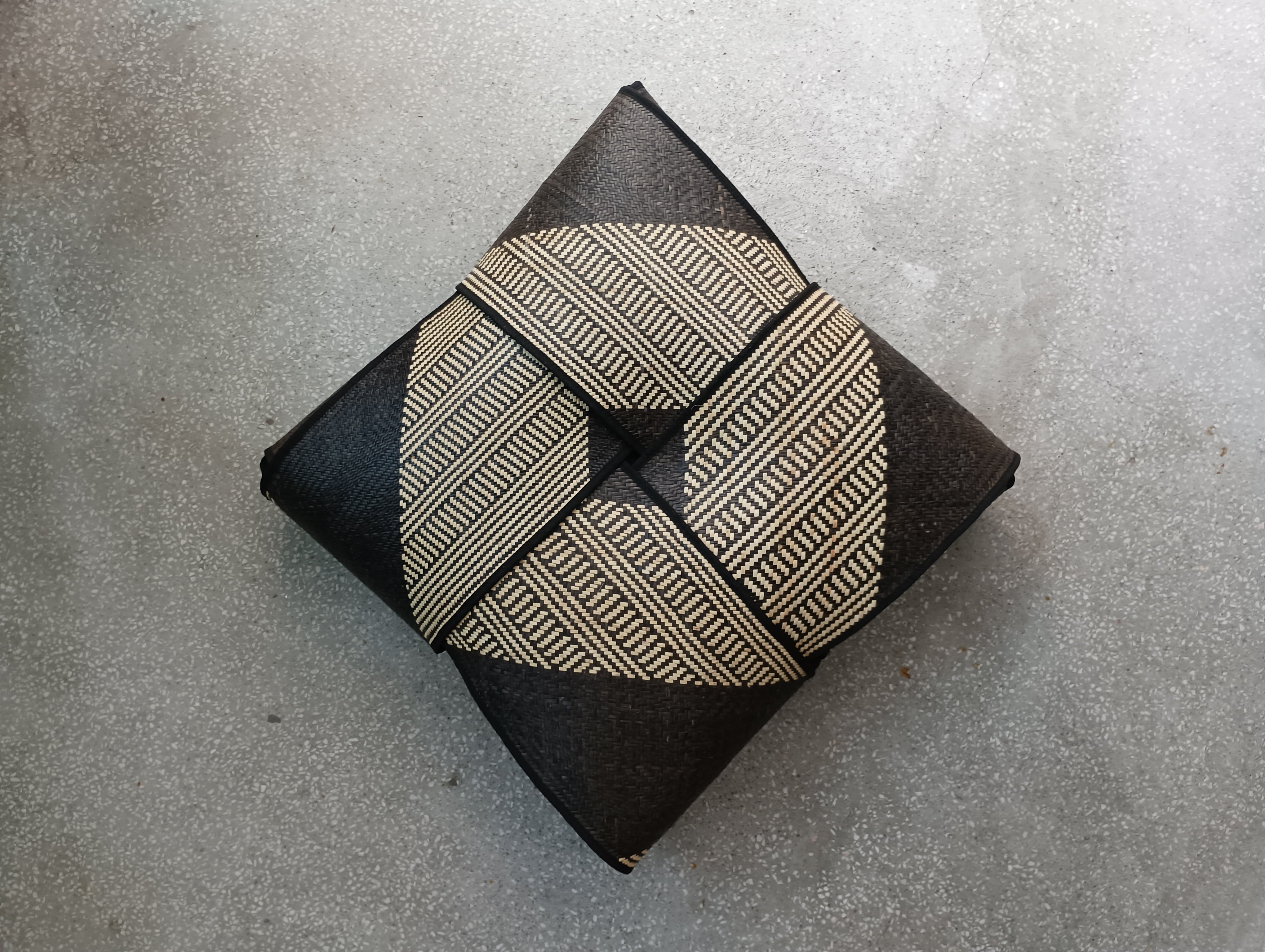 Pre-Order - Ketupat Pouf - 2023 Malaysia Good Design Award