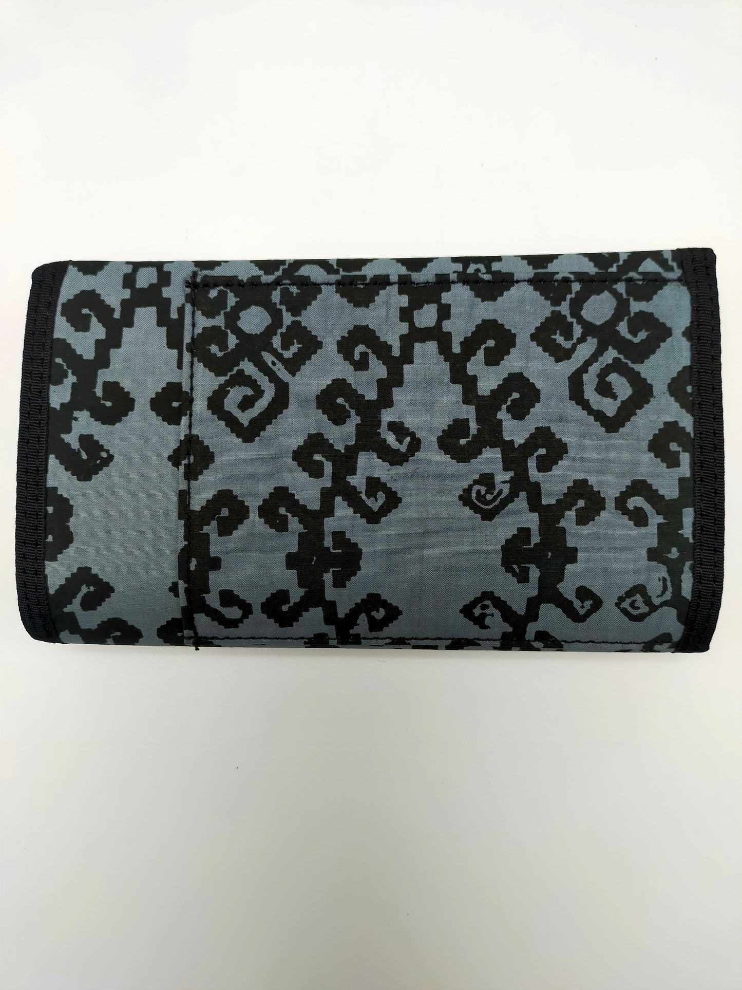 Batik Linut Currency Holder in Grey