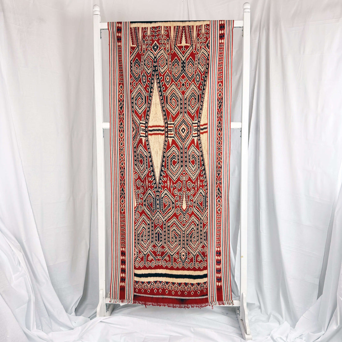 Gumbang Bersimpan Pua Kumbu Ceremonial Textile Art