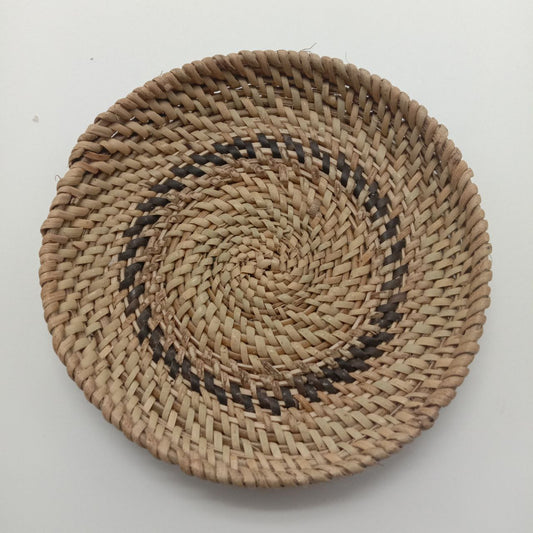 RATTAN PLATE L 190325 Y BN 004