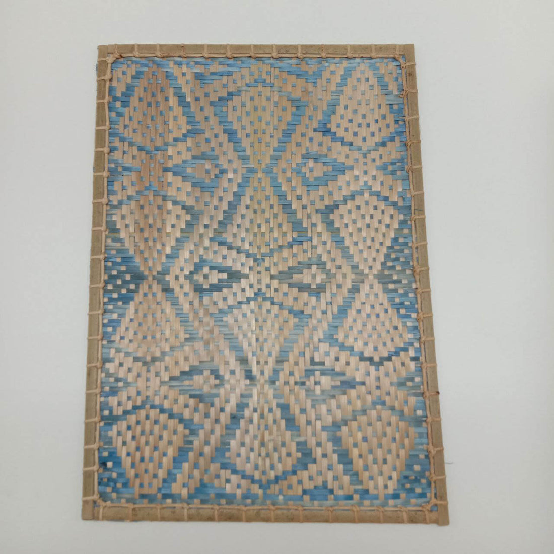 BAMBOO PLACEMAT LA 111024 X MAM 013