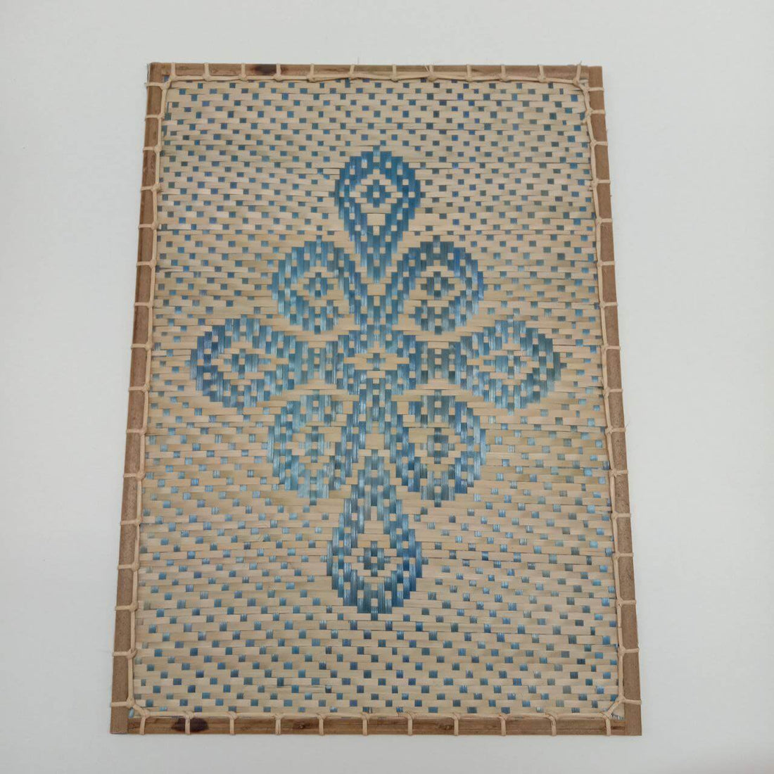 BAMBOO PLACEMAT LA 111024 X MAM 014
