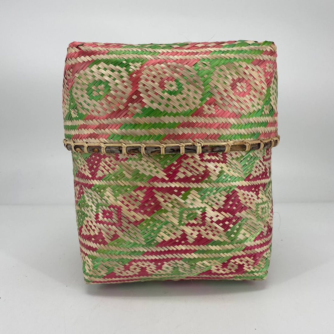 Bamboo Weaved Box Design 29