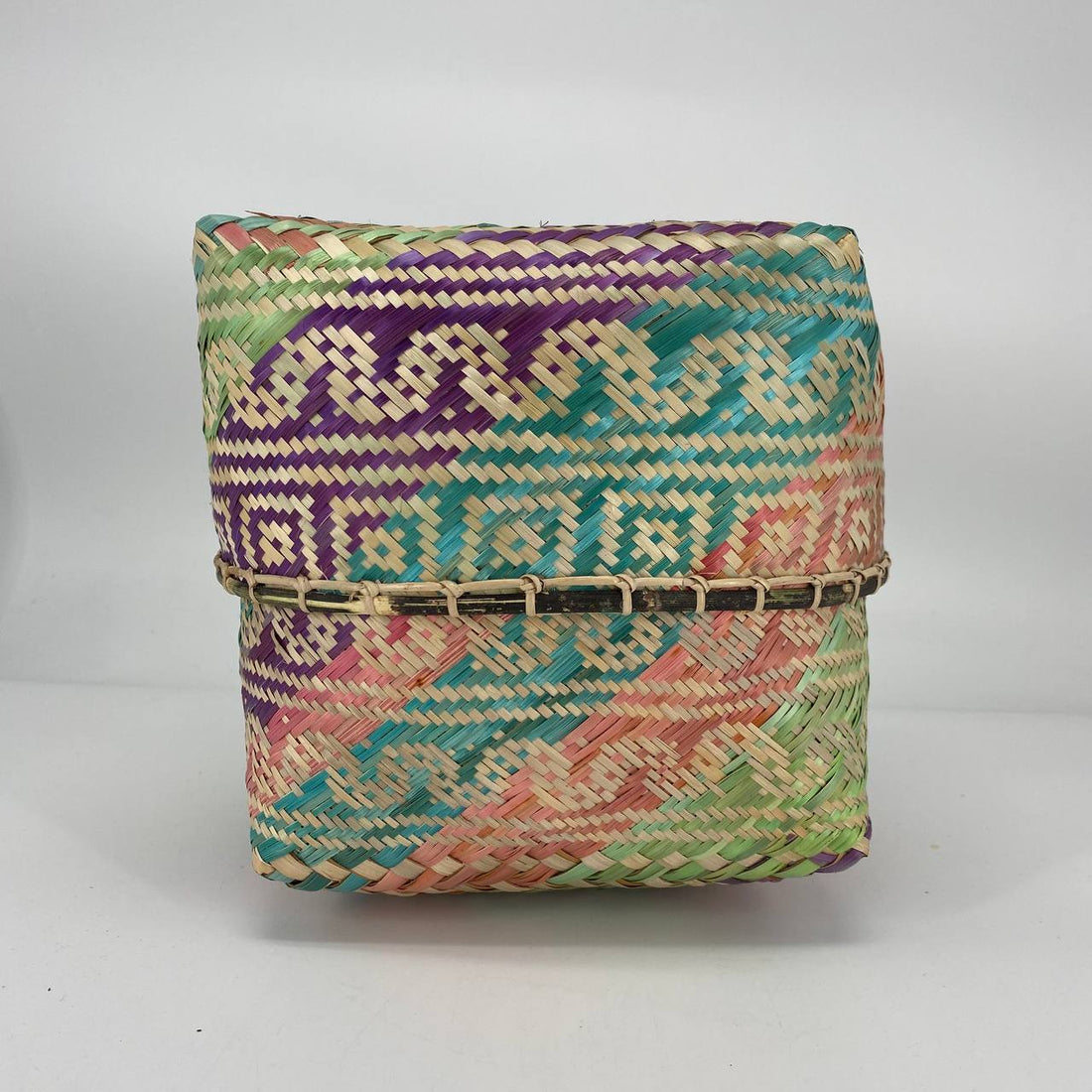 Bamboo Weaved Box Design 25