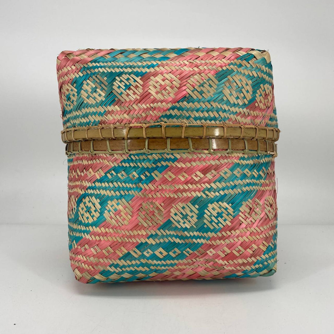 Bamboo Weaved Box Design 37