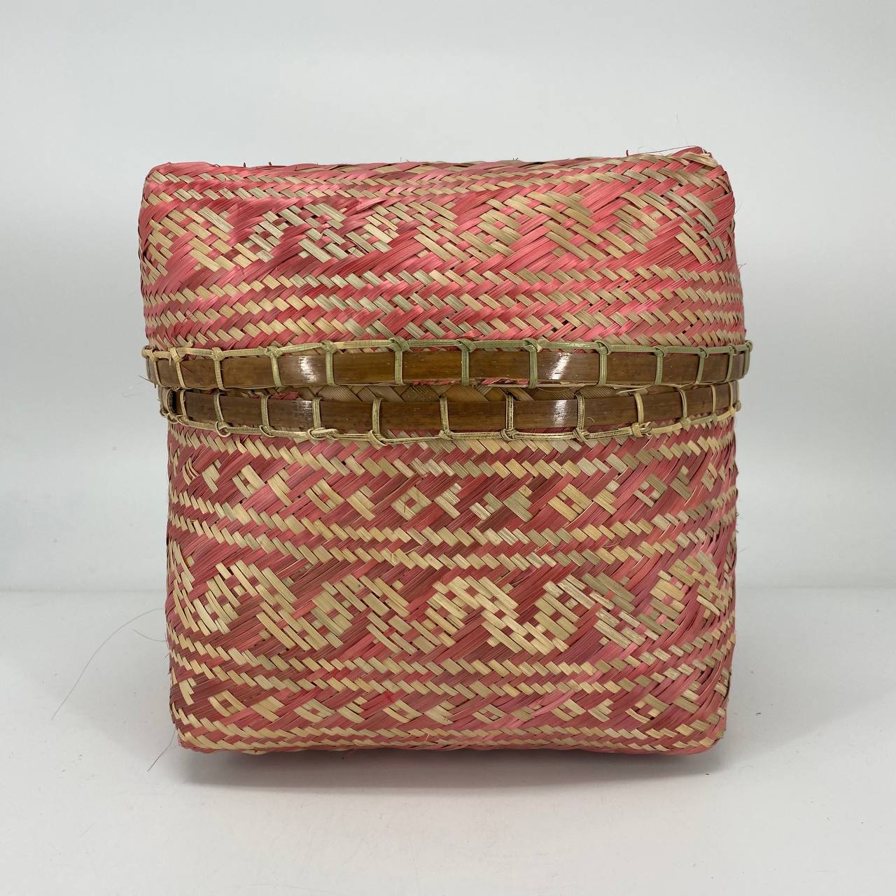 Bamboo Weaved Box Design 39