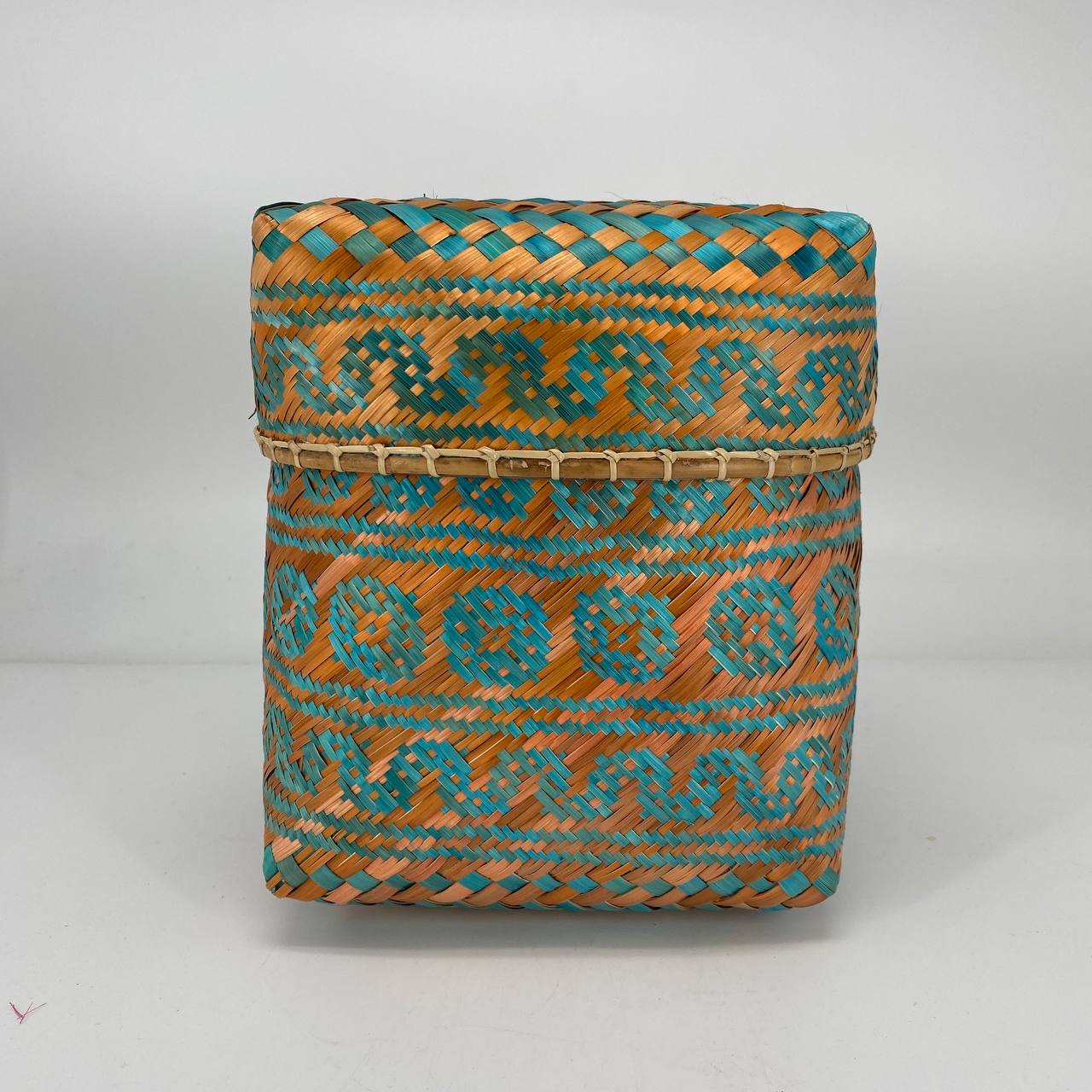 Bamboo Weaved Box Design 10