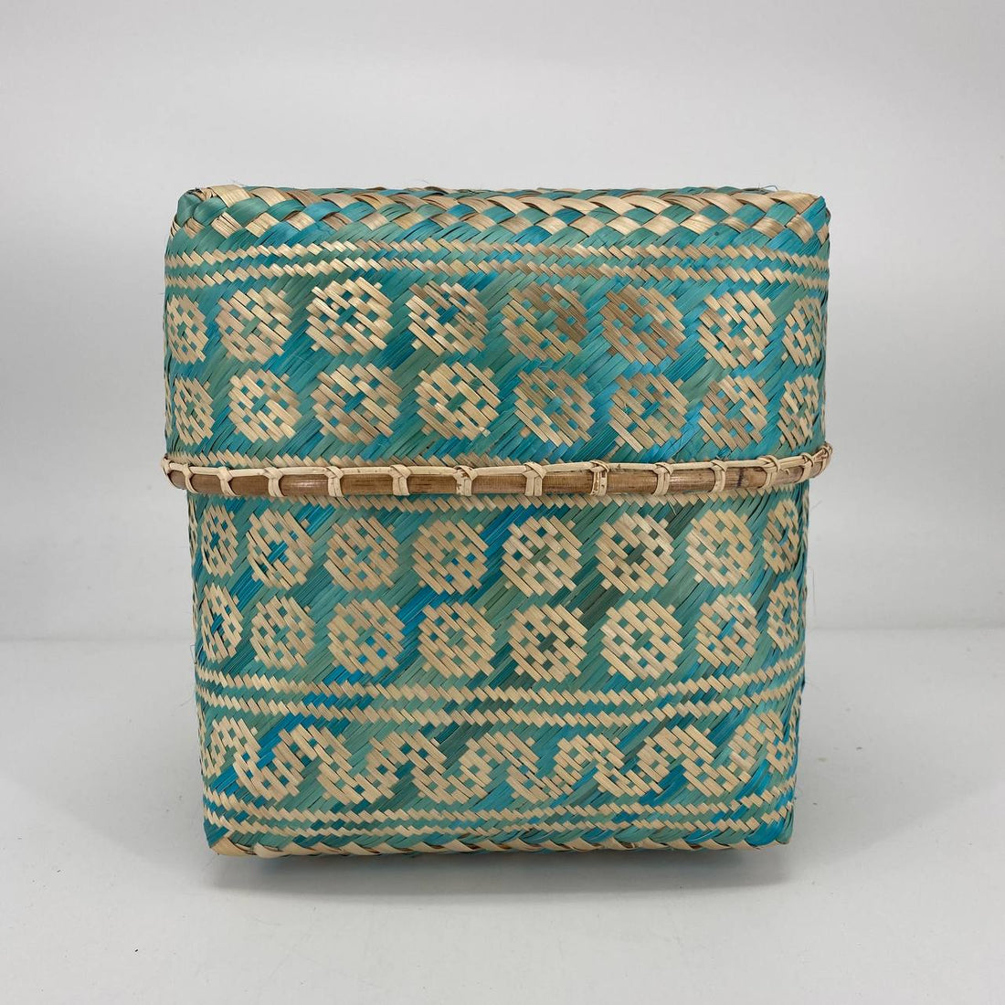 Bamboo Weaved Box Design 27