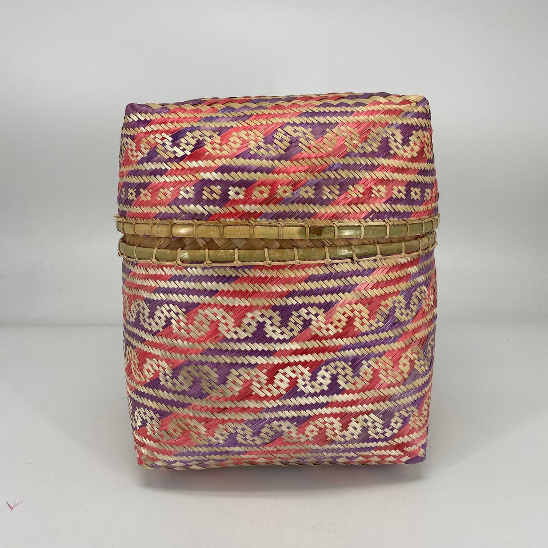 Bamboo Weaved Box Design 11
