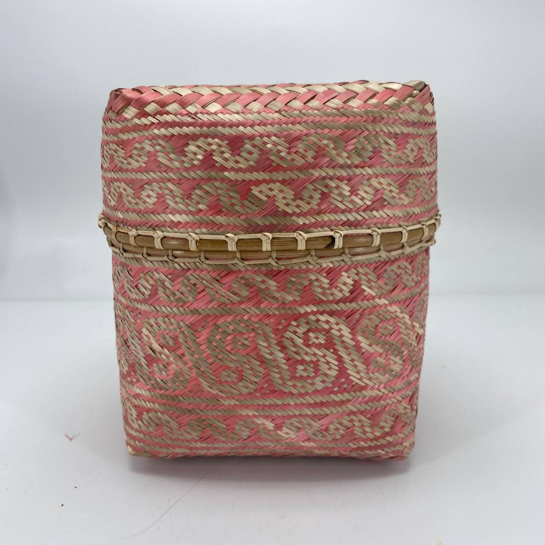 Bamboo Weaved Box Design 6