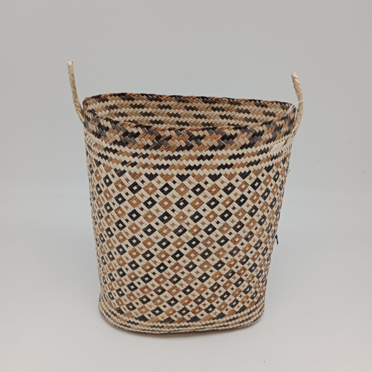 RATTAN OVAL BELANYAT BAG