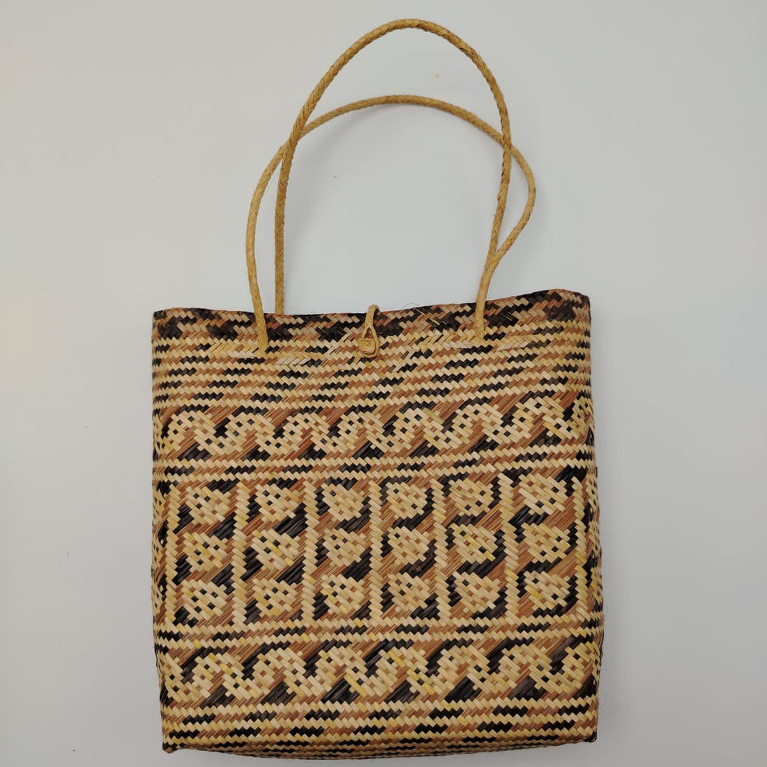RATTAN HANDBAG
