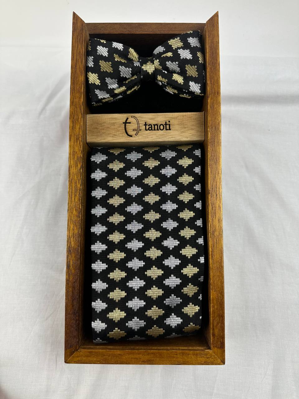 BANGSAWAN JAGUH Songket Bowtie & Cummerbund Set in Rolex (Black) #89