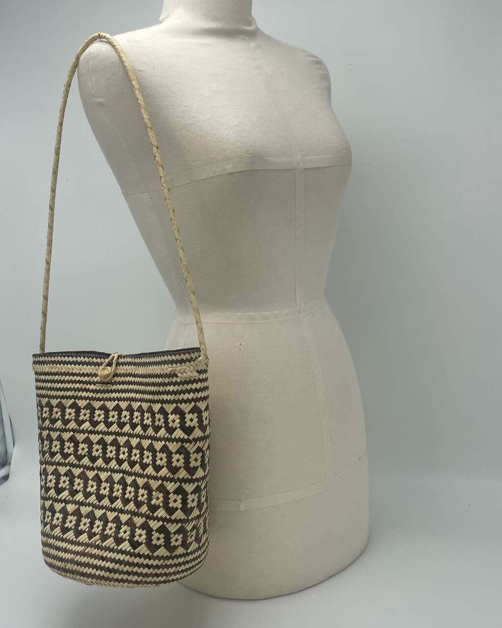 RATTAN HANDBAG