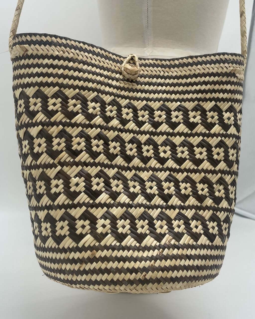 RATTAN HANDBAG
