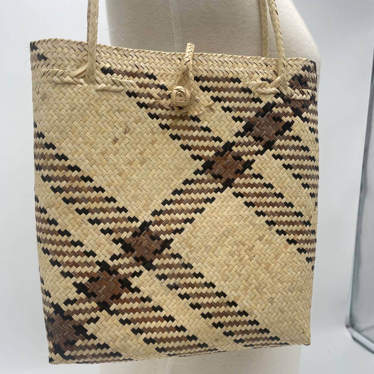 RATTAN HANDBAG