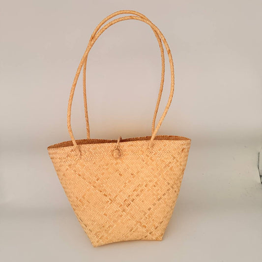 RATTAN HANDBAG P 041125 X UL 001