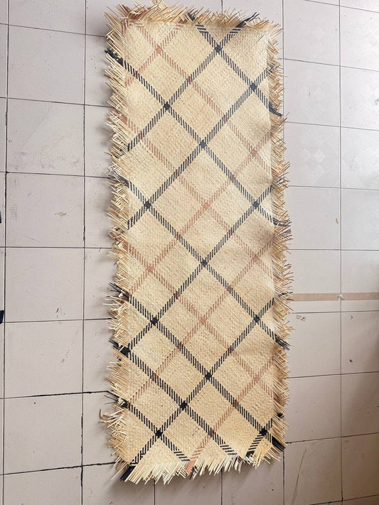 UNFINISHED RATTAN MAT DESIGN 1