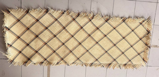 UNFINISHED RATTAN MAT 01