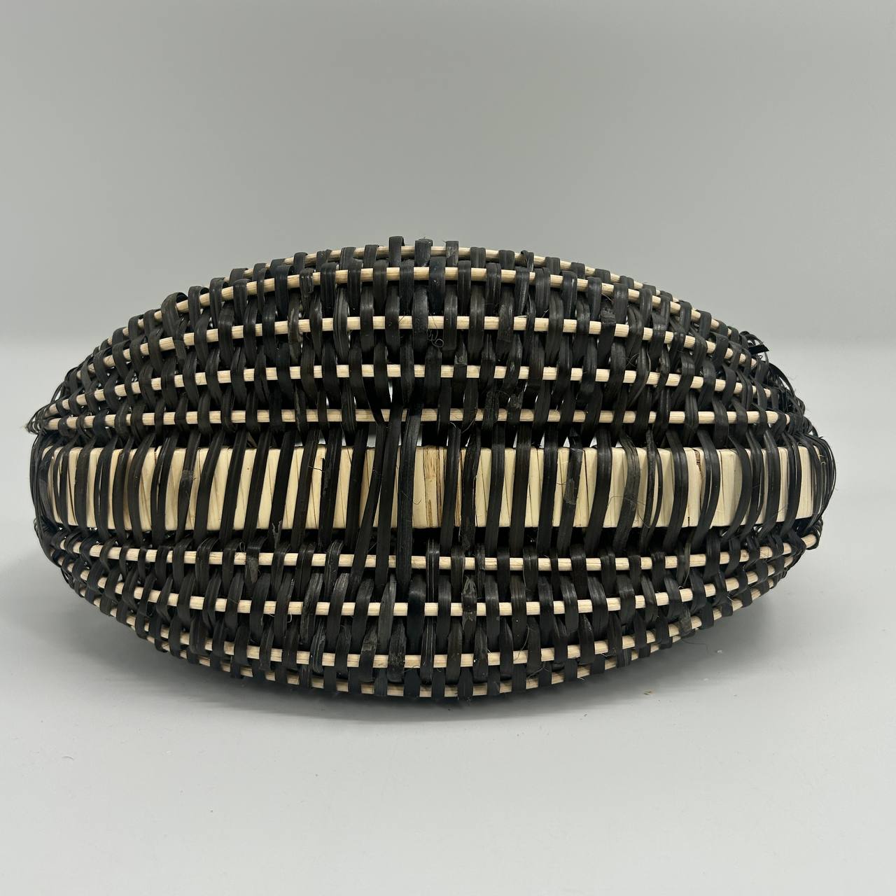 BUSAQ RATTAN BAG