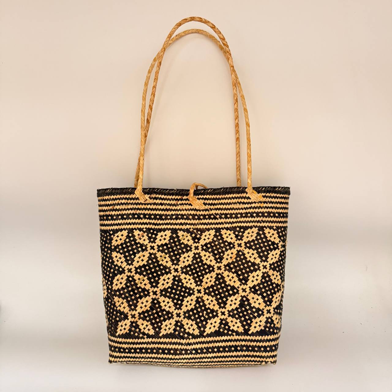 RATTAN HANDBAG DESIGN 003