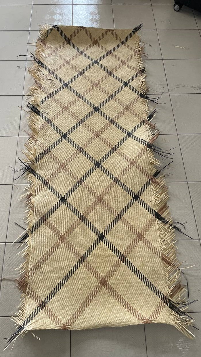 RATTAN MAT UNFINISHED- OV 161124 X LN 001