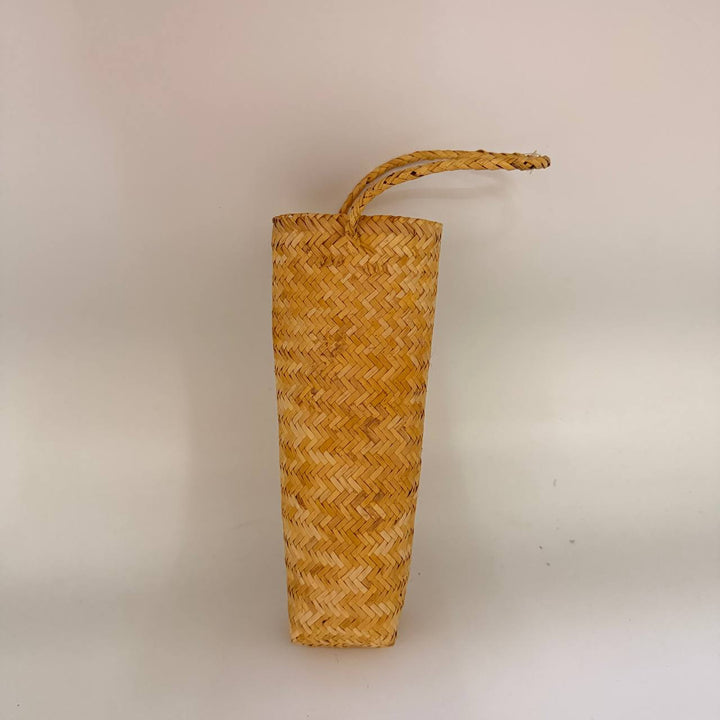 BOTTLE HOLDER W 090925 X AA 010