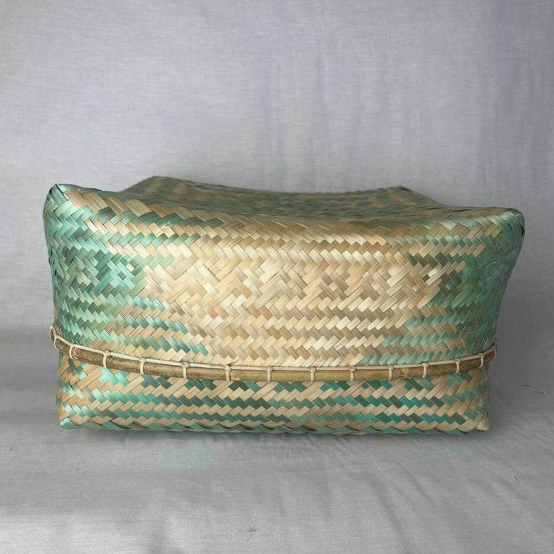 Bamboo Weaved Box #195, LA 150524 X RN 007