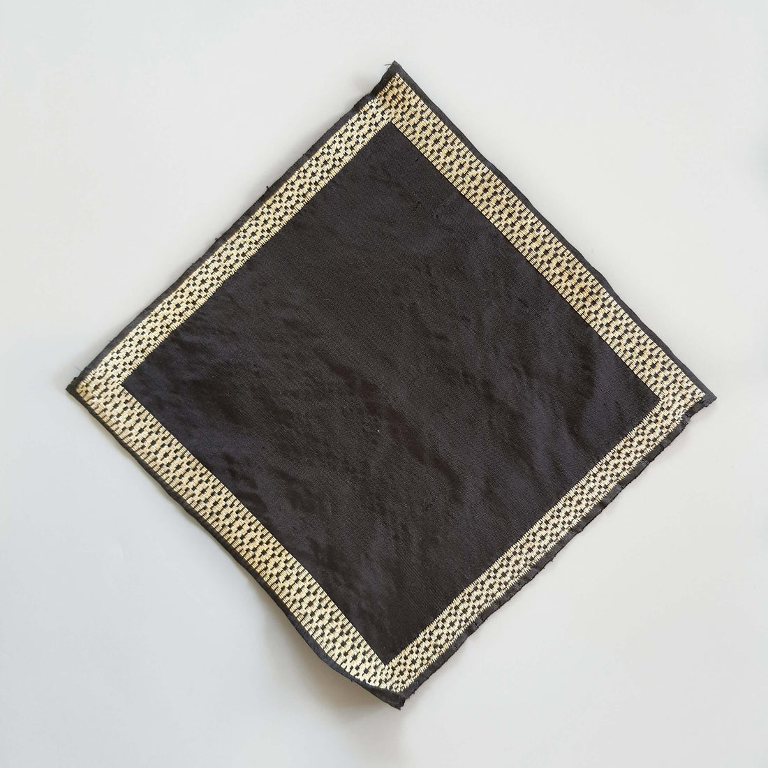 BANGSAWAN JAGUH Pocket Square