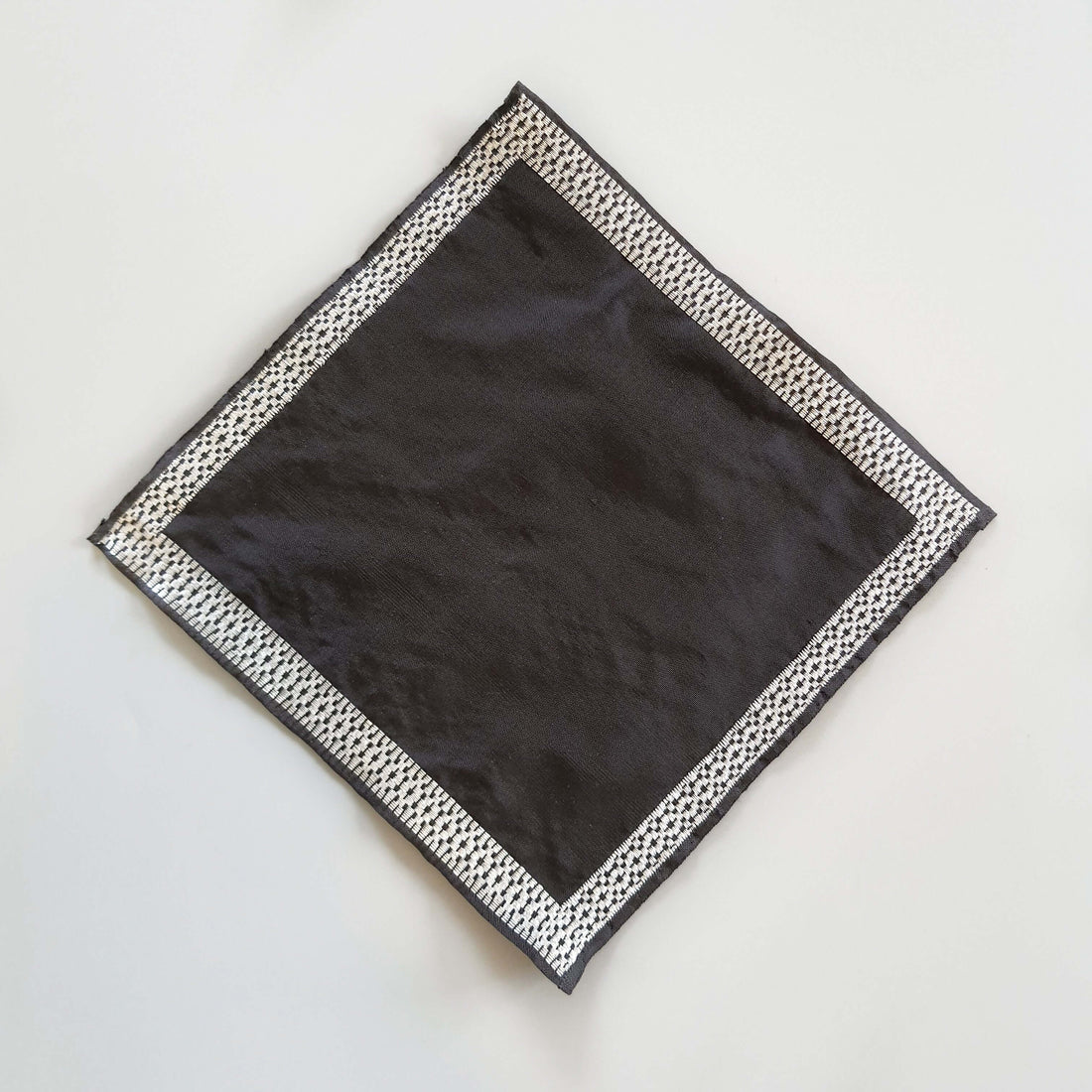 BANGSAWAN JAGUH Pocket Square