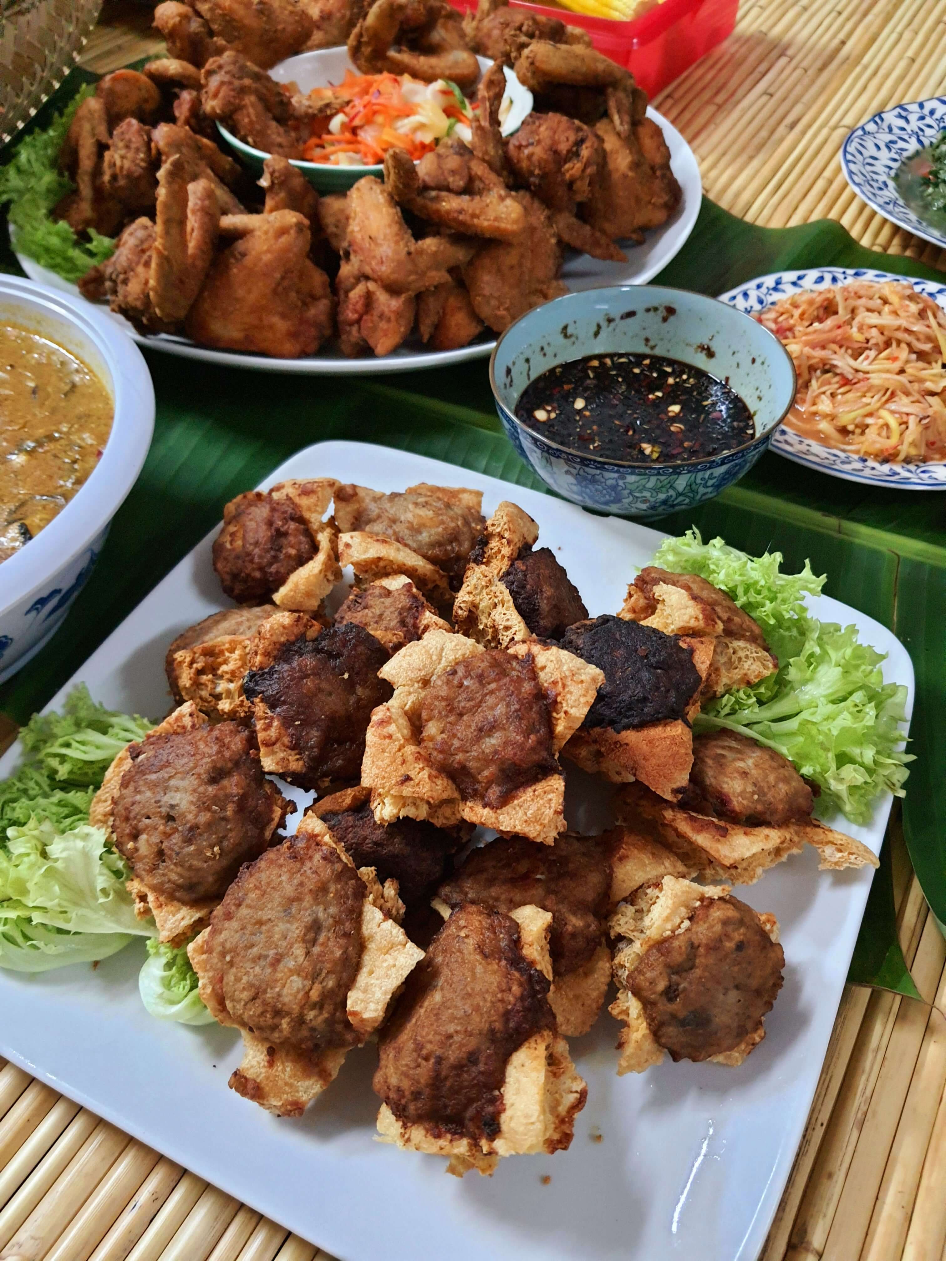 Tanoti Foods Catering : Beef Tauhu Bergedil