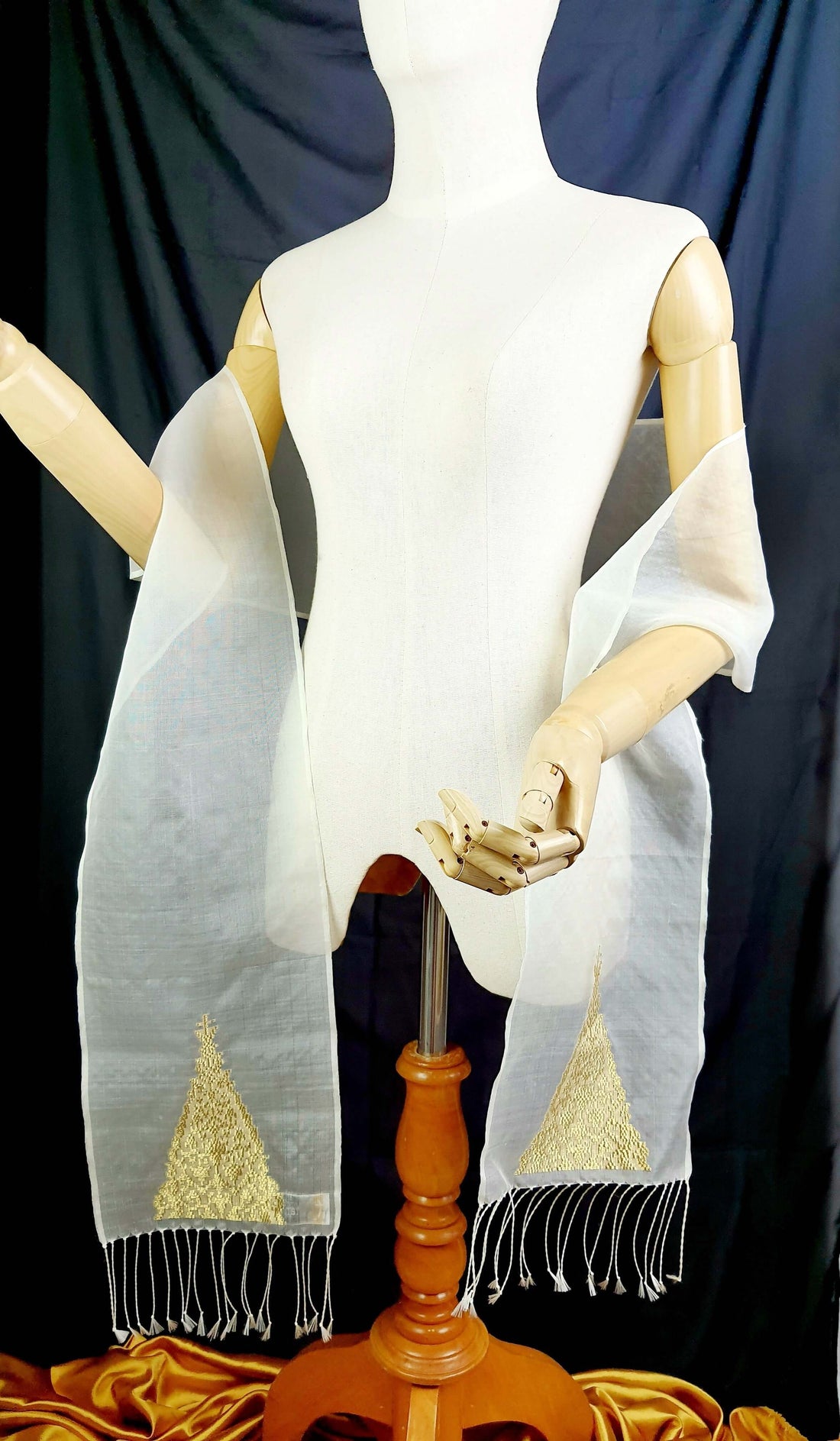 SONGKET Ranee's Cloth Organza Stole