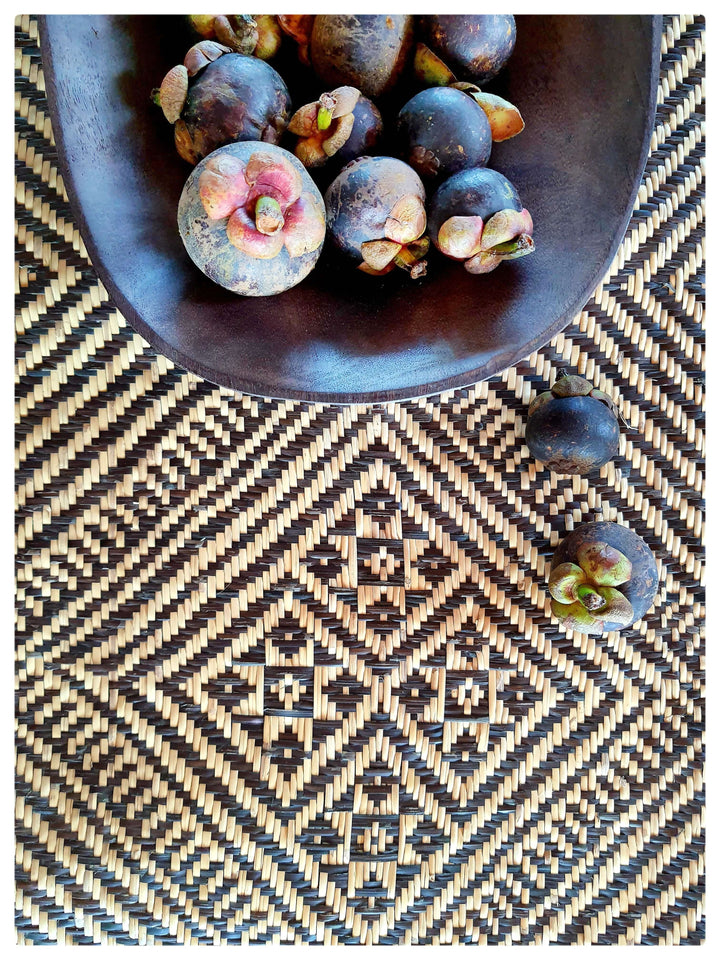 Table Runner 6