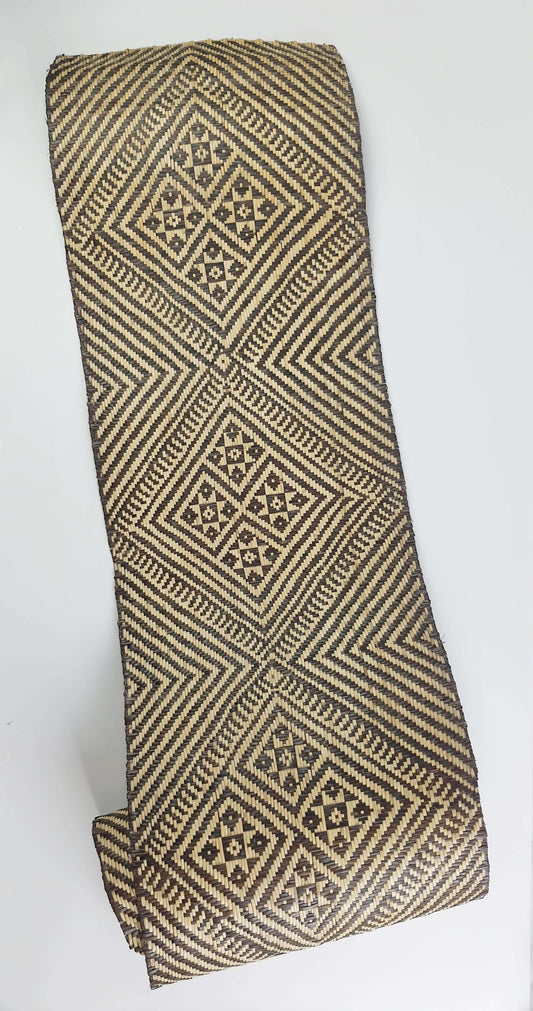 Table Runner 6