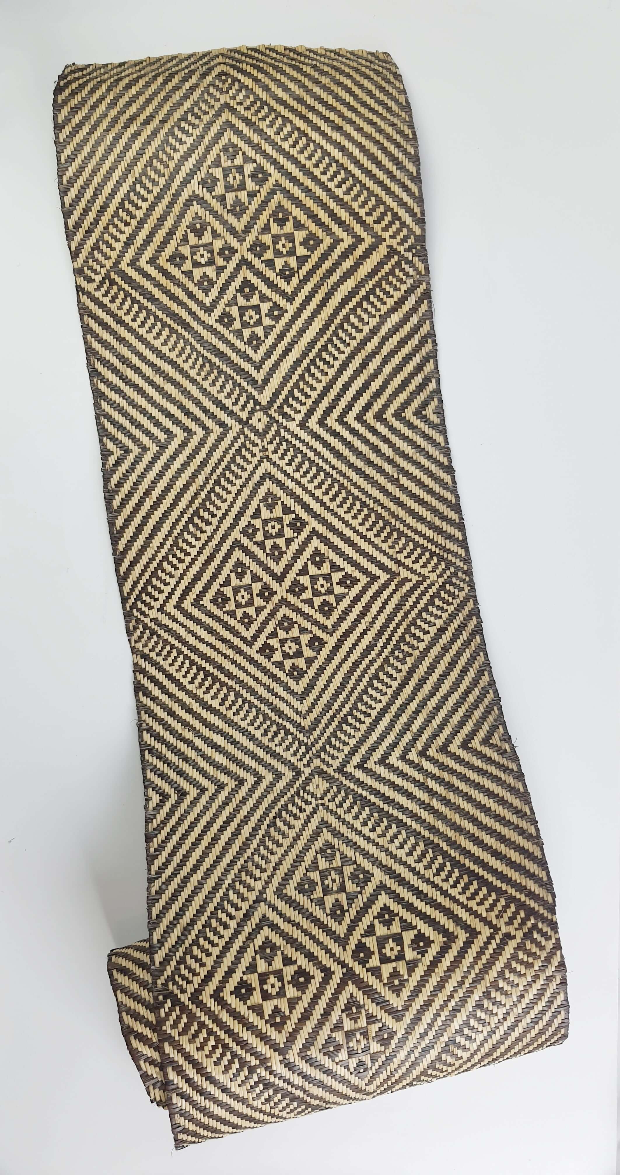 Table Runner 6